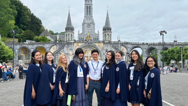 sophia lourdes with fellow students